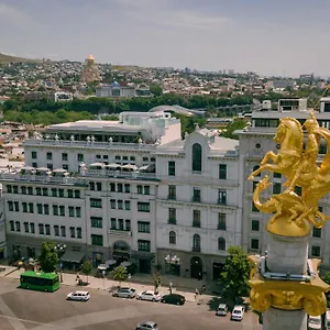 מלון Monograph Freedom Square טביליסי