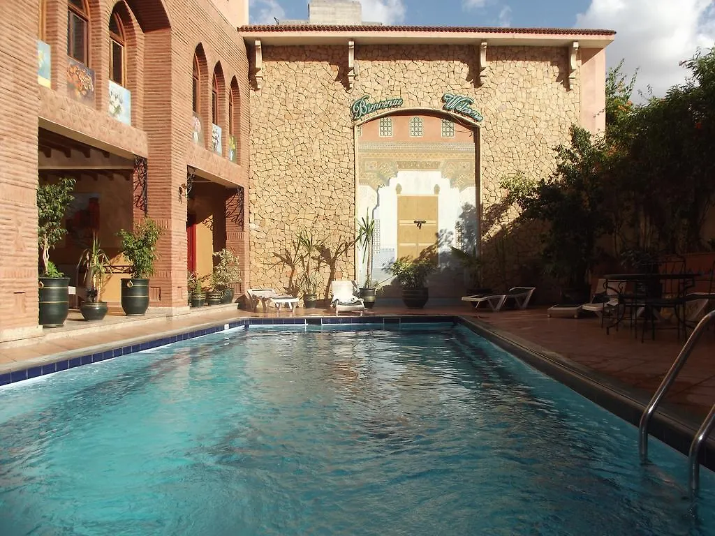Hotel Al Kabir contacts